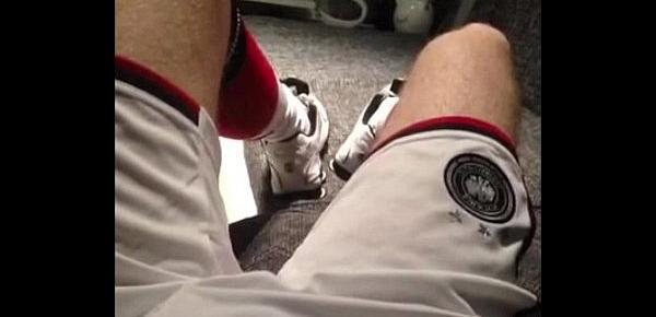  Footballer jerking in DFB (Germany) Soccer outfit, Nike Shox, Airmax